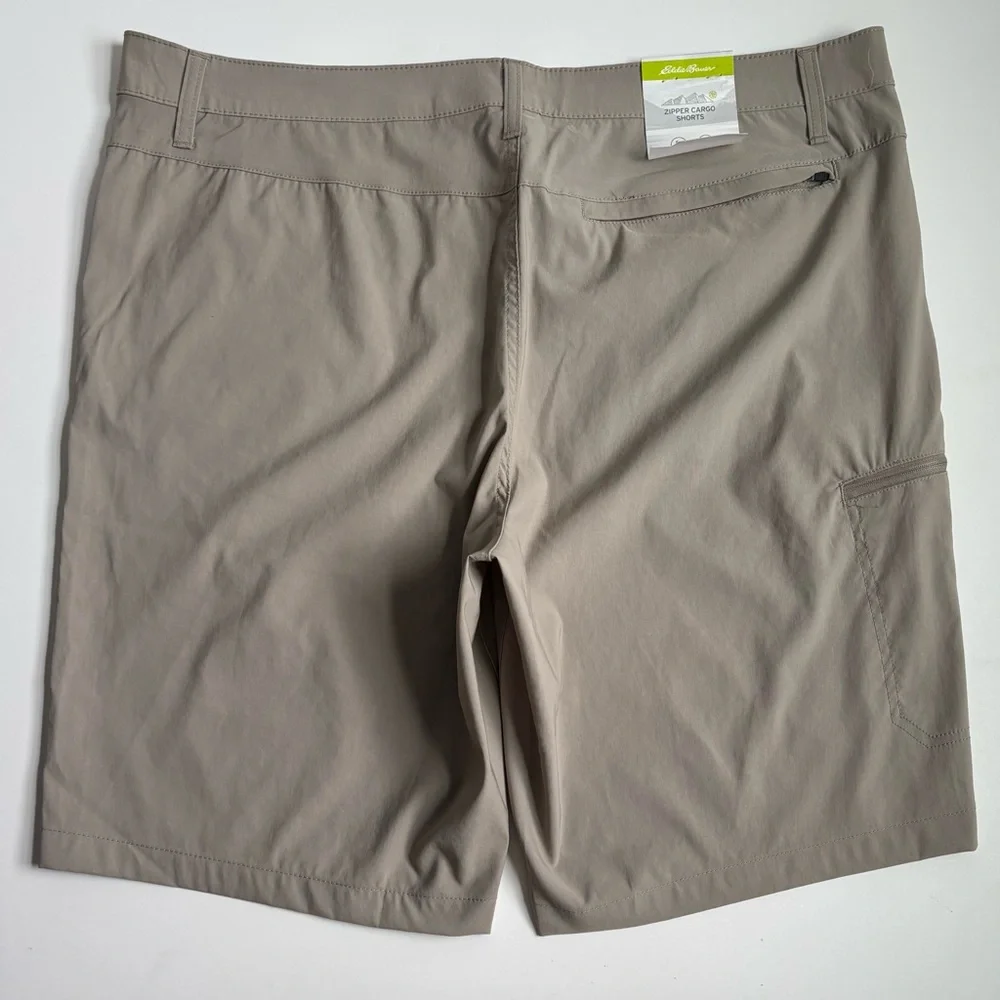 Eddie Bauer Zipper Cargo Short 10” Inseam Active Fit Flat Front In Dune Size 40